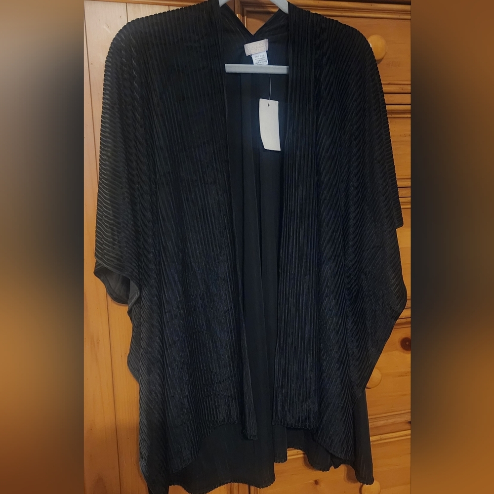 NWT  Black Open-Front Kimono or Swimsuit CoverUp